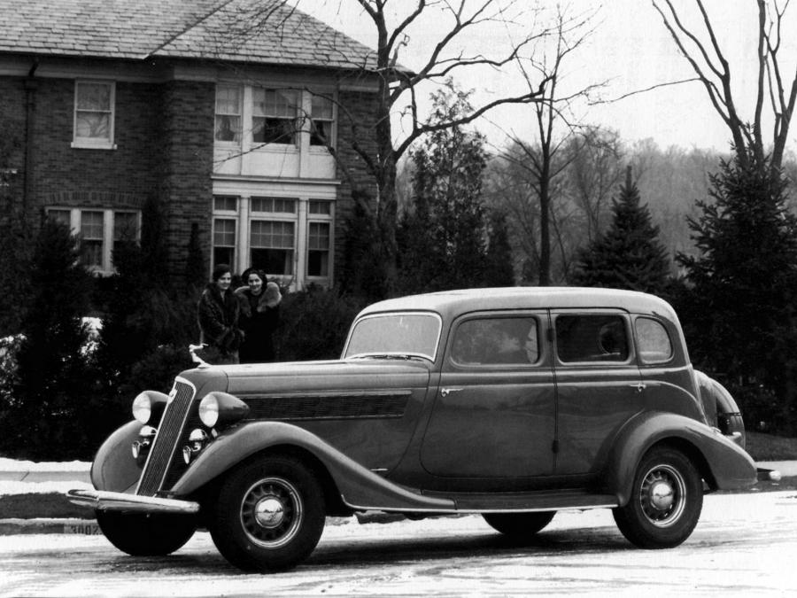  Studebaker President Custom Sedan 1935 года  (фото 1 из 1)
